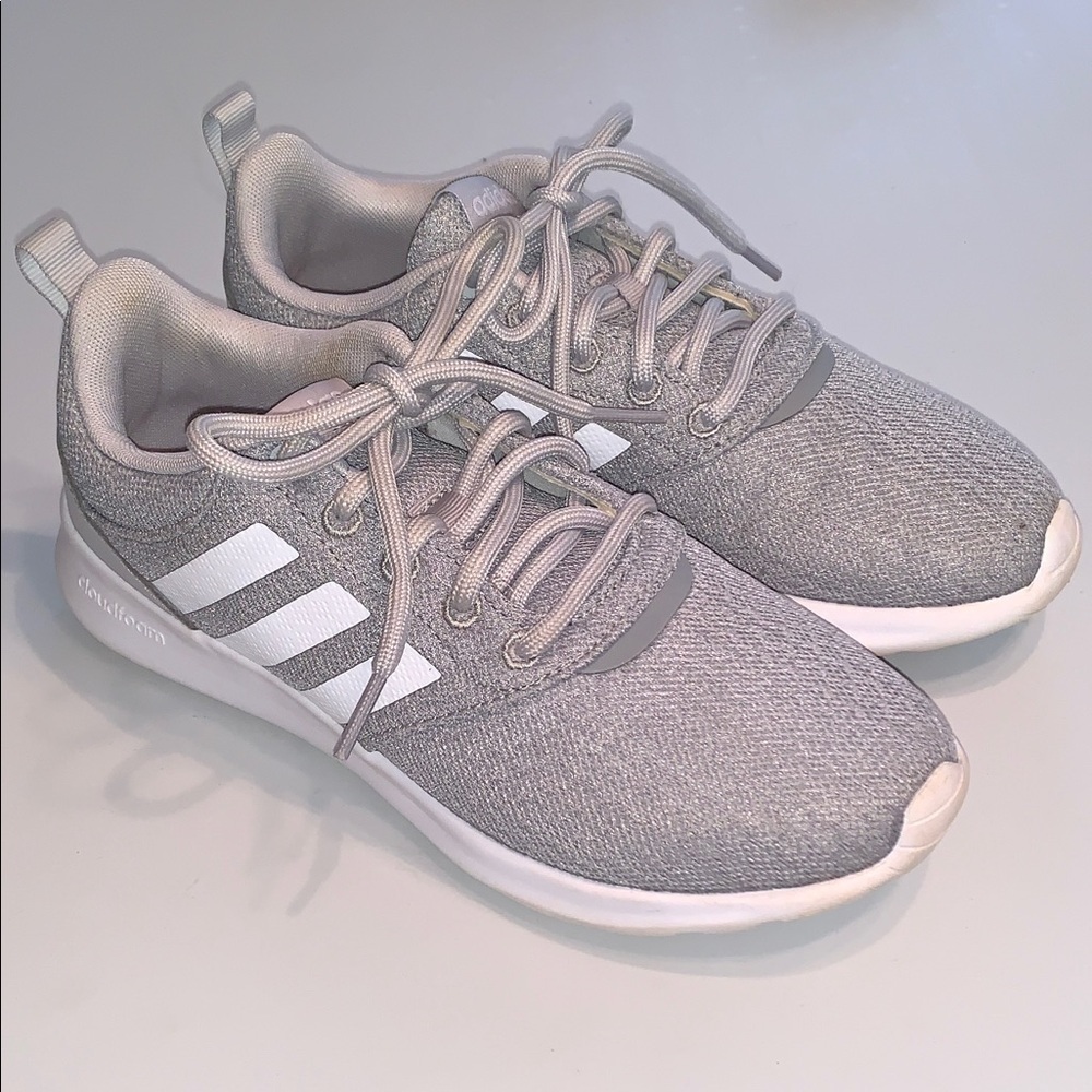 Adidas Cloudfoam Comfort Light Gray White Running Shoes Athletic Sneakers 6.5